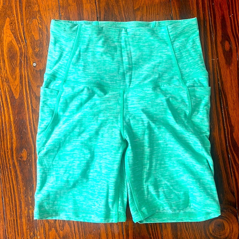 Running shorts